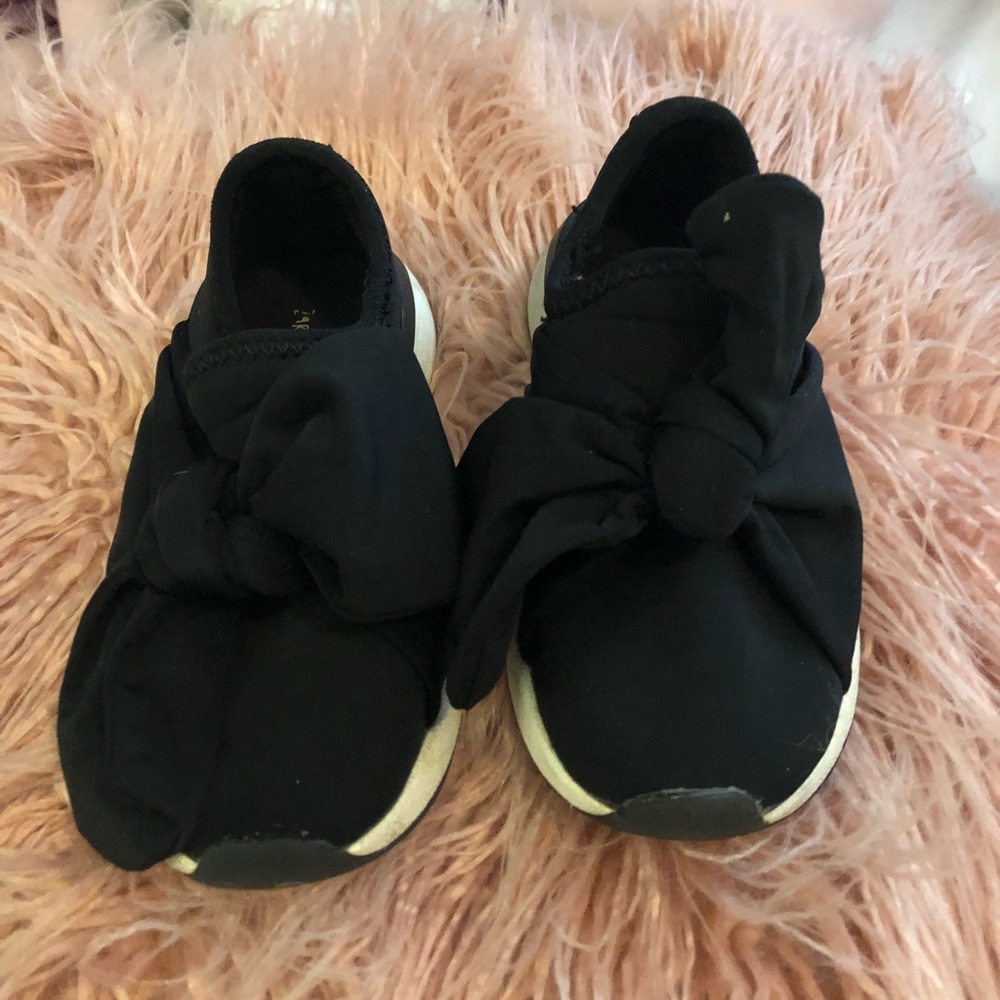 Zara Ribbon Sneakers